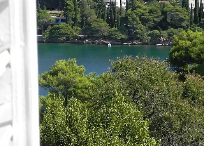 By The Sea Near Dubrovnik Tatil Evi *